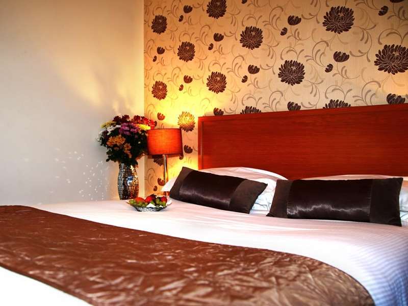 Creggan Court Hotel Athlone Room photo